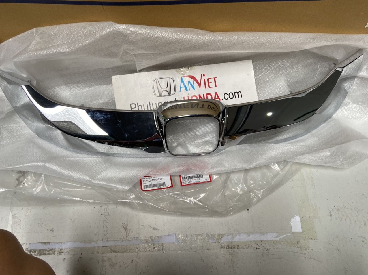 Ốp mạ mặt ca lăng xe Honda CITY 2014-2018